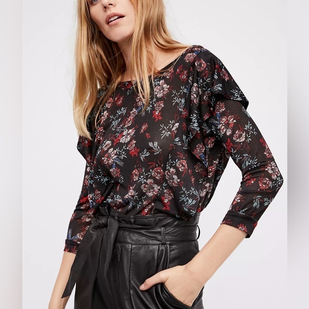 FREE PEOPLE Dock Street Top Floral Keyhole Ruffle Blouse Size XS